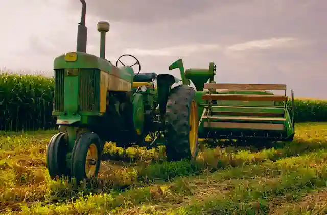 Tractor agricol fiabil AgroFarm