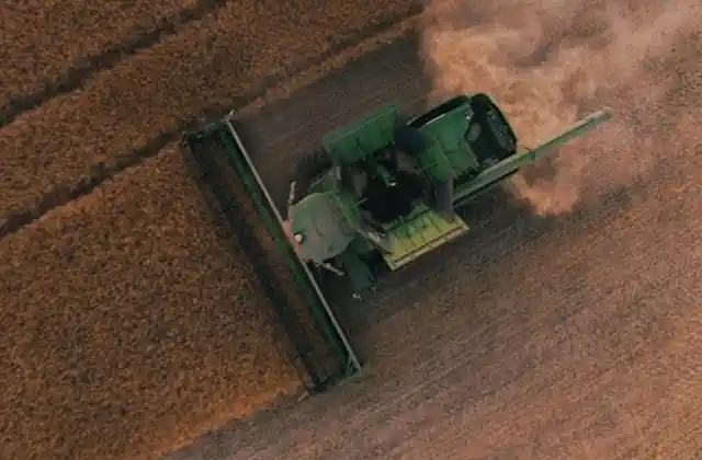 Tractor accesibil AgroFarm
