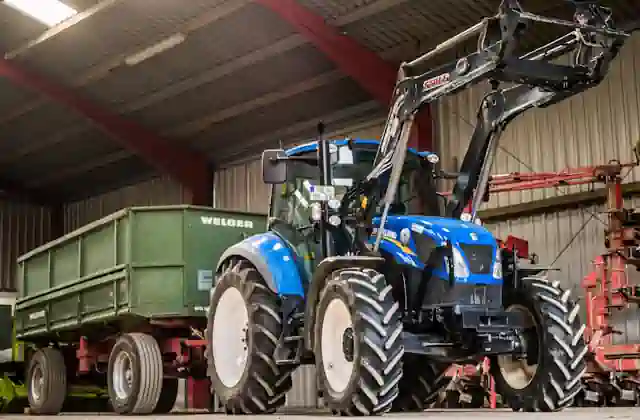 Tractor AgroFarm 50-90 CP
