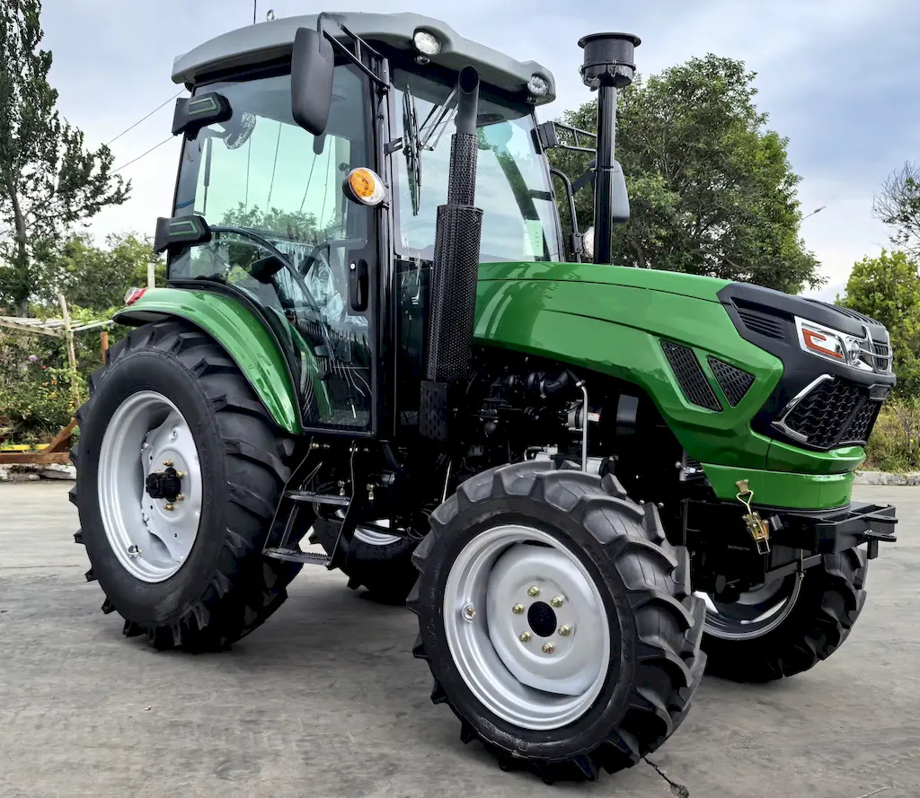 Tractor Agricol AgroFarm 704x cu Încărcător Frontal 4 în 1 - 3